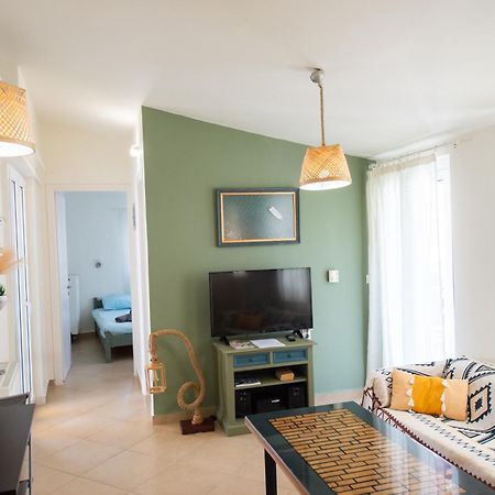 Nadia'S Place Poros Town المظهر الخارجي الصورة